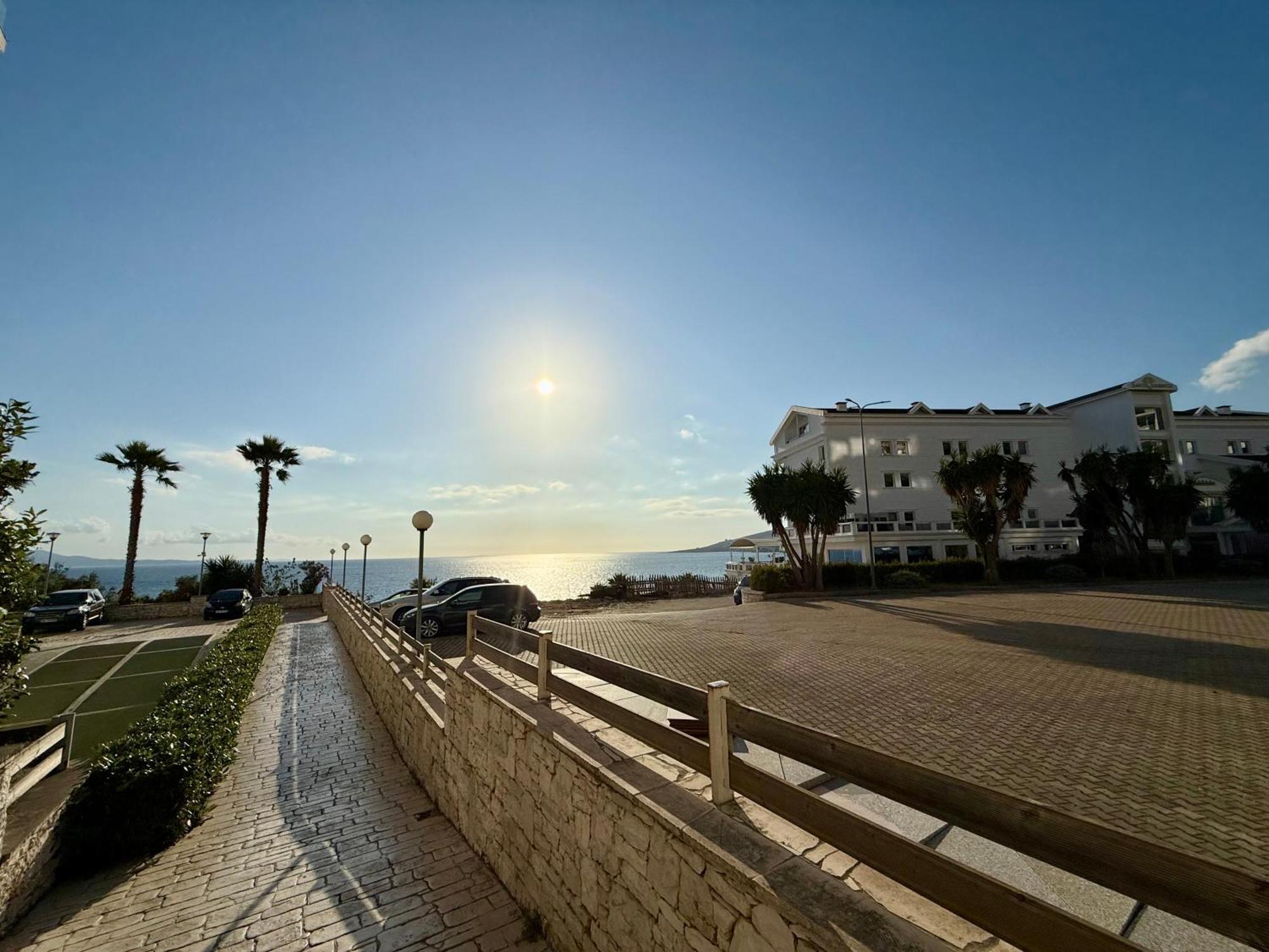Limani Deluxe Apartments Sarandë Eksteriør billede