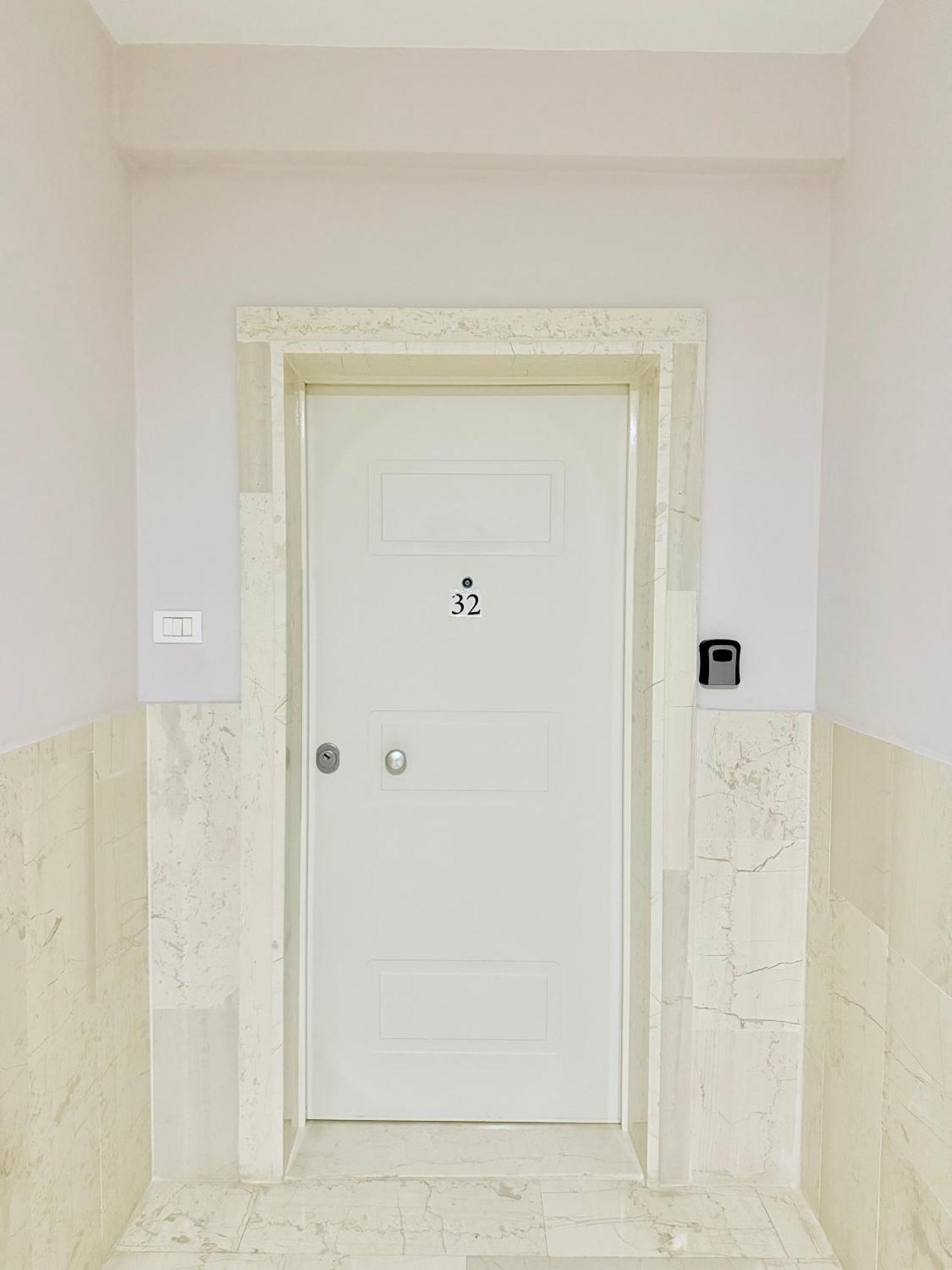 Limani Deluxe Apartments Sarandë Eksteriør billede