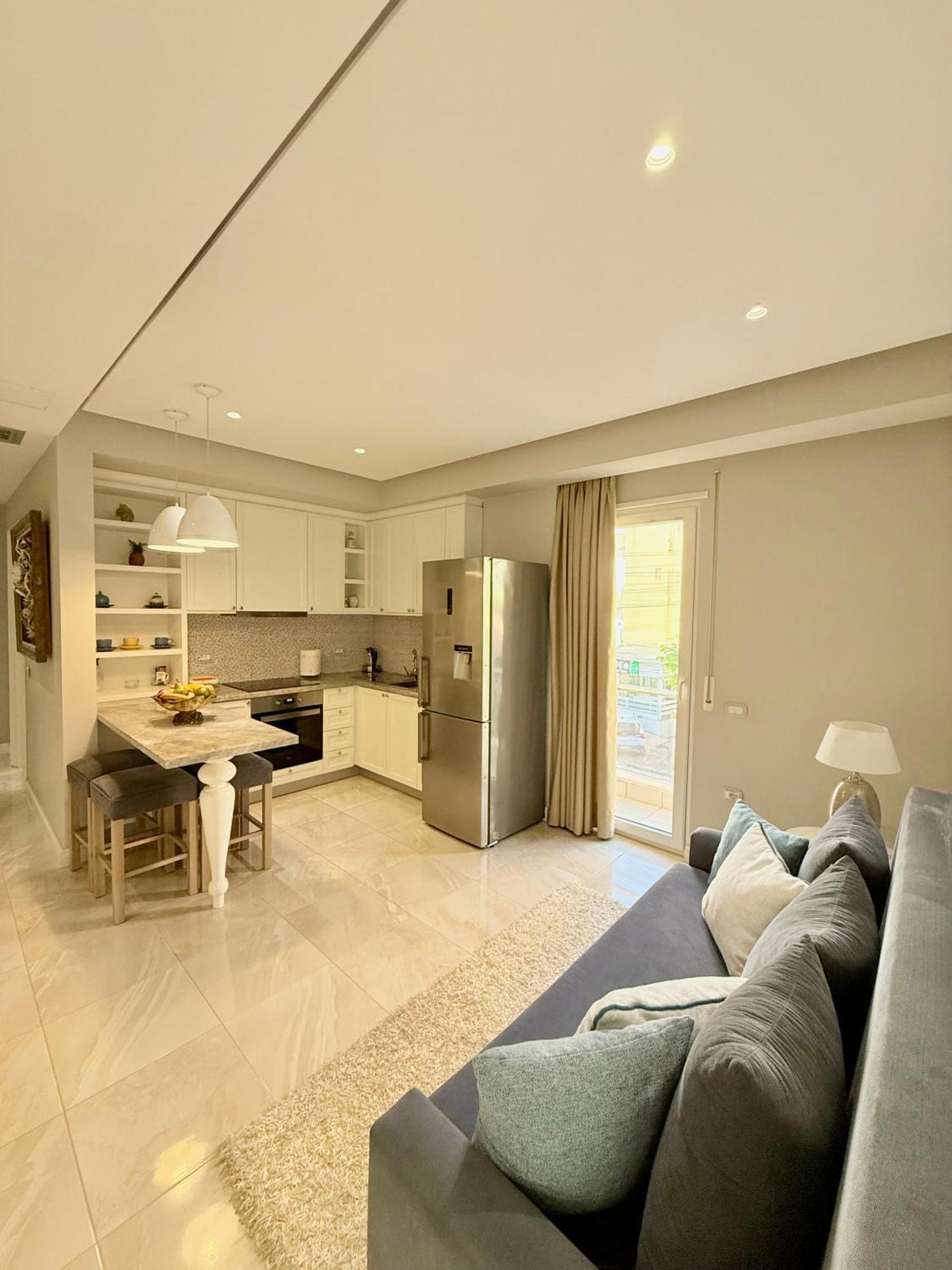 Limani Deluxe Apartments Sarandë Eksteriør billede