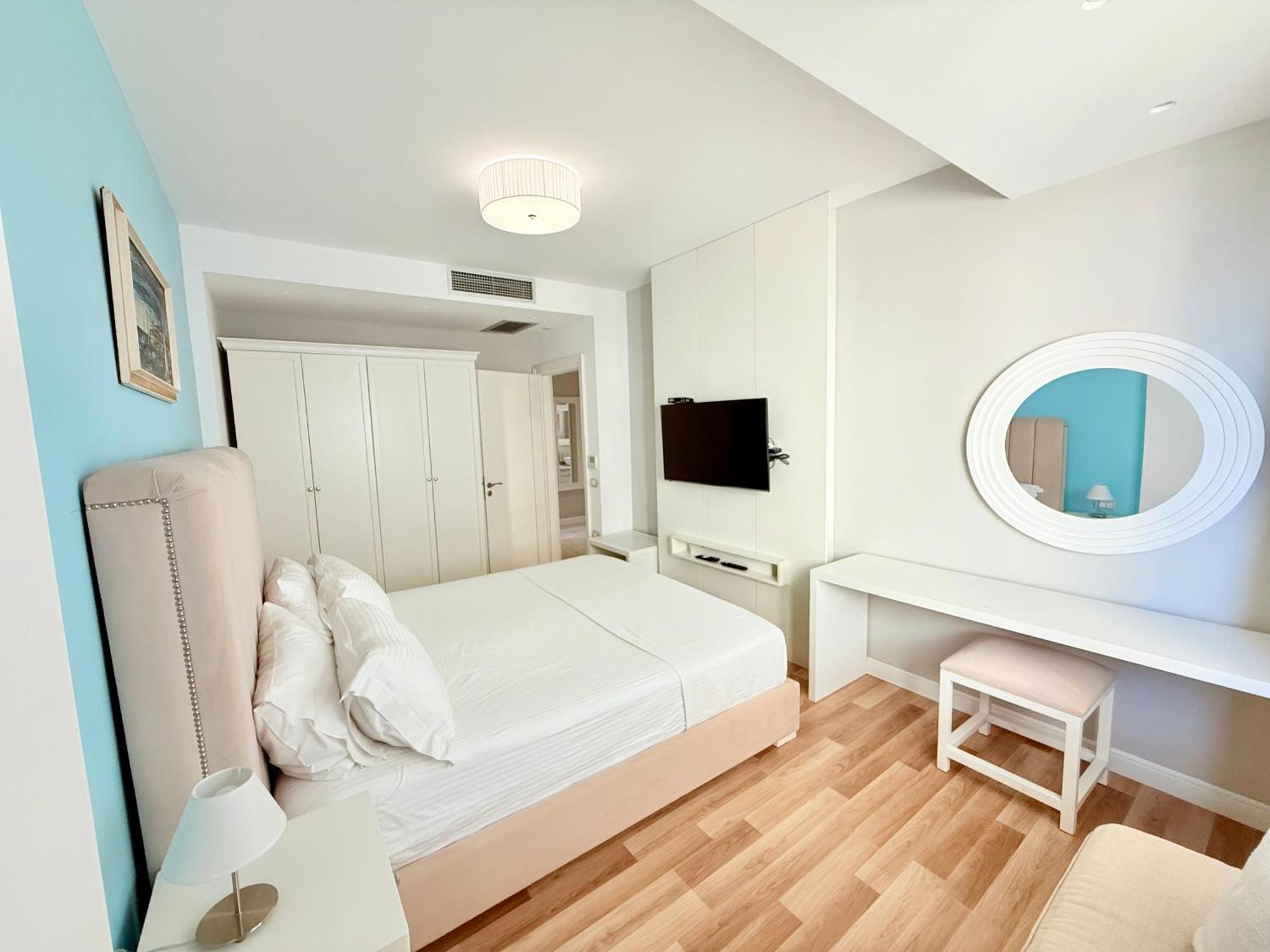 Limani Deluxe Apartments Sarandë Eksteriør billede