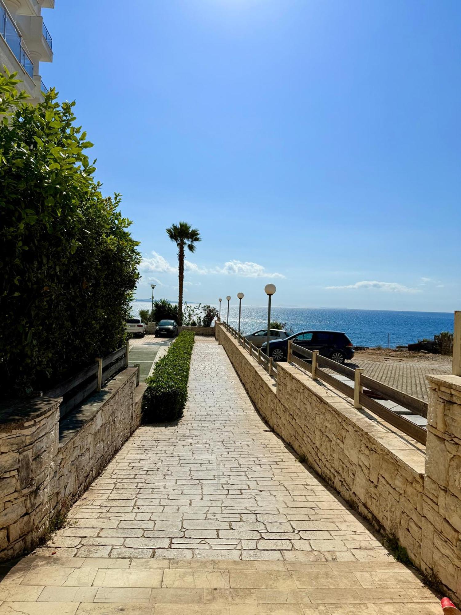 Limani Deluxe Apartments Sarandë Eksteriør billede