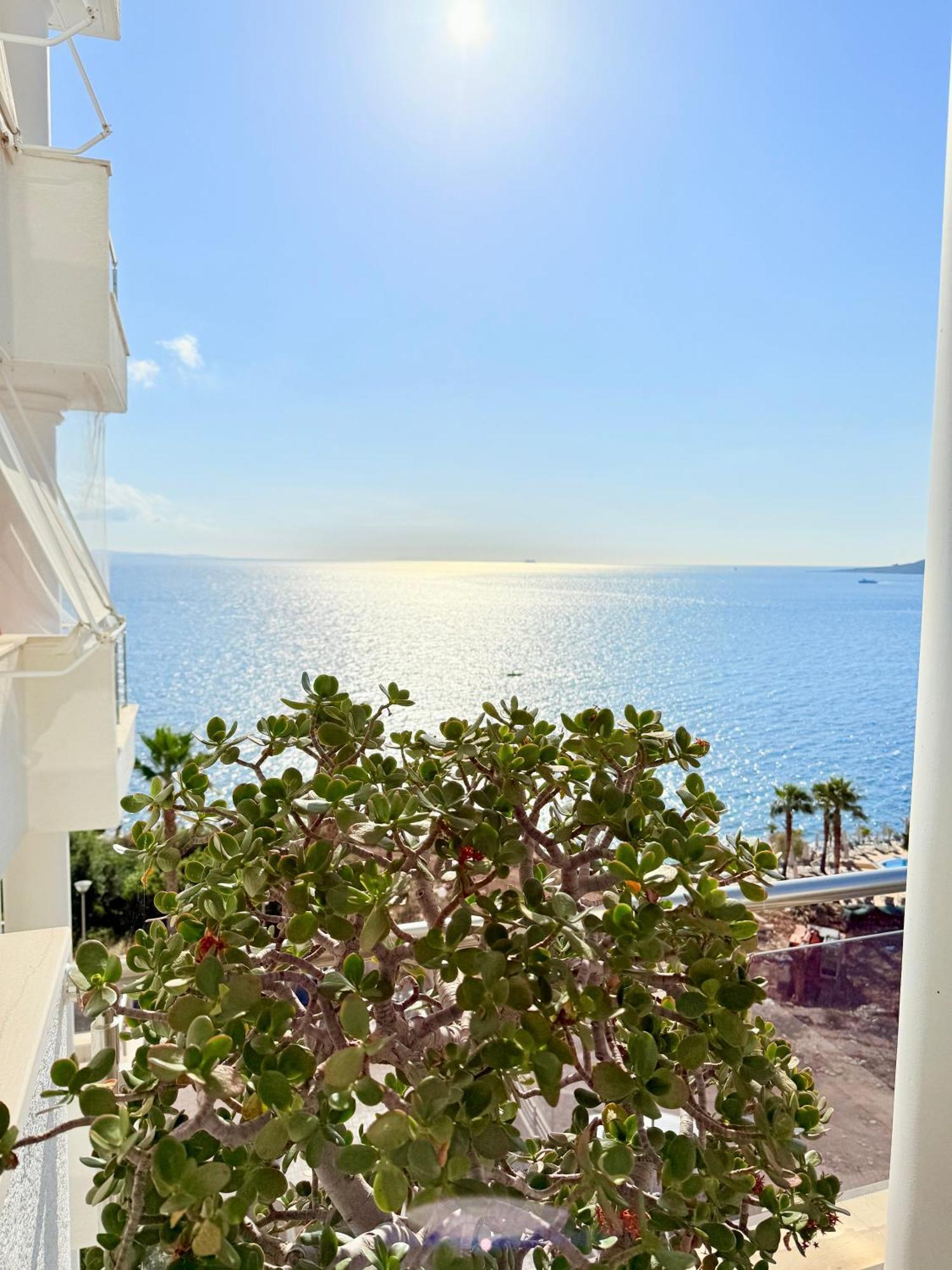 Limani Deluxe Apartments Sarandë Eksteriør billede